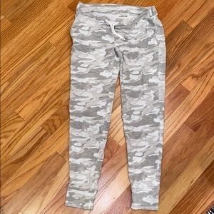 Monrow Camo Sweatpants